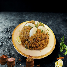 ビリヤニ　（チキン・マトン・ベジタブル）